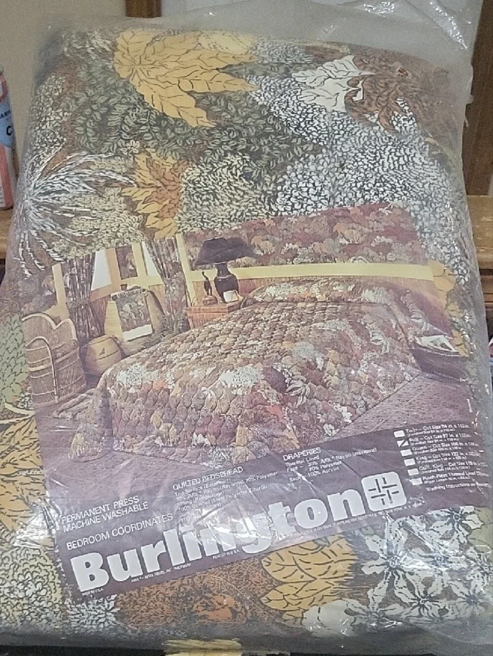 NIB Vintage Burlington Autumn Floral Comforter - Brown, Green, Cream Full Size